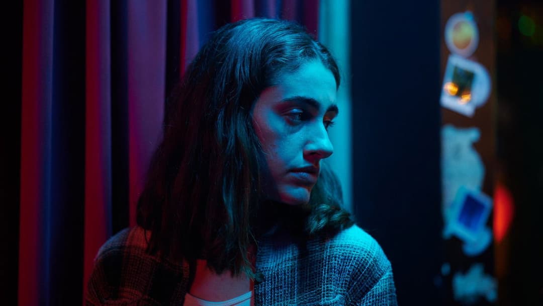 I Used to Be Funny backdrop 12