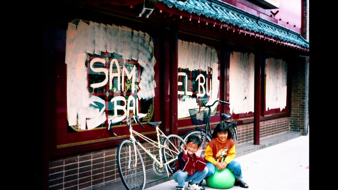 Meer dan babi pangang backdrop 3