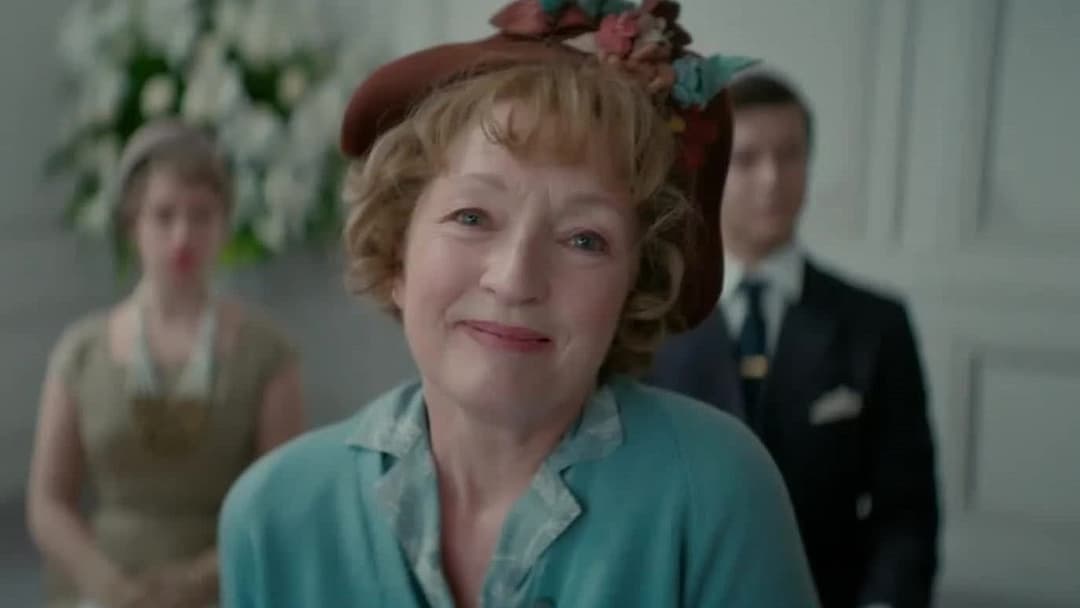 Mrs. Harris Goes to Paris backdrop 18