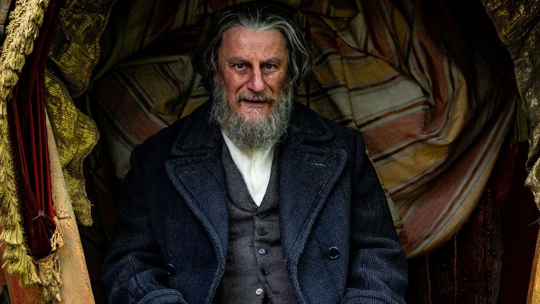 Freaks Out backdrop 18