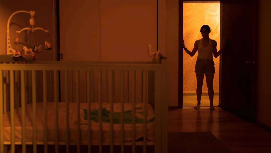 Huesera: The Bone Woman backdrop 3