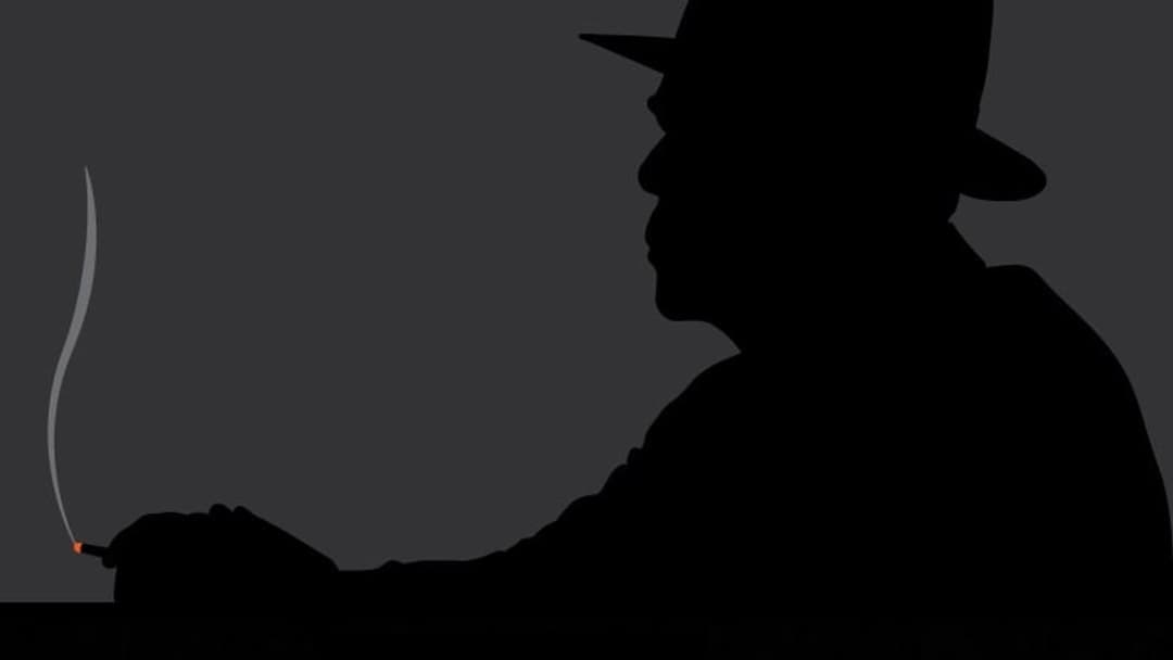 The Man Who Wasn't There backdrop 6