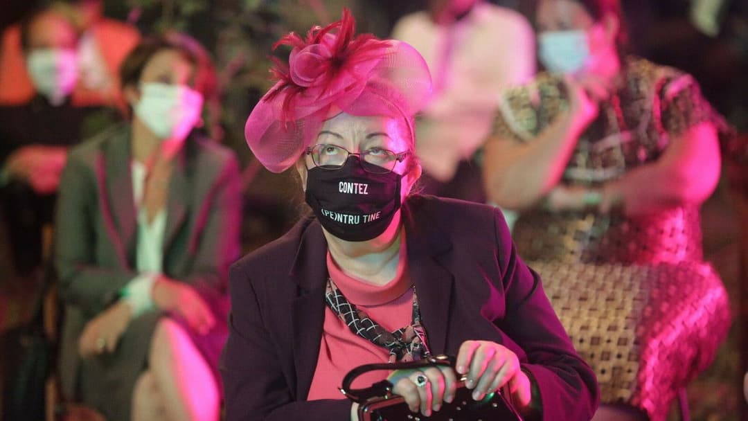 Невдалий трах, або Шалене порно backdrop 18