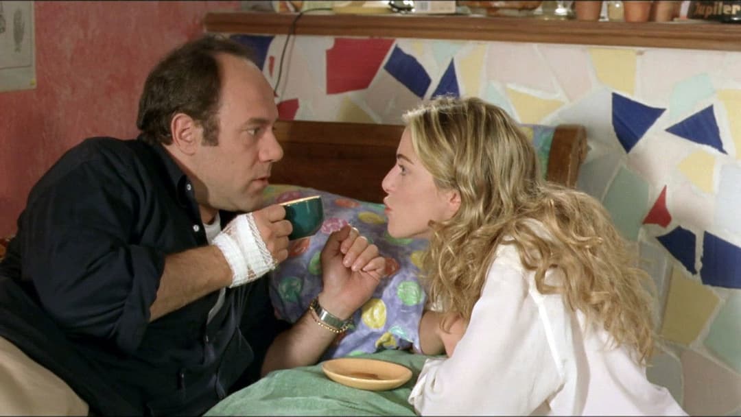 Sono pazzo di Iris Blond backdrop 5