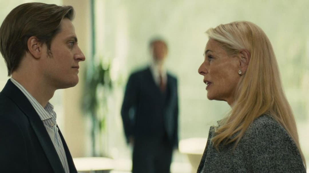 A Sucker's Born Every Minute backdrop 2