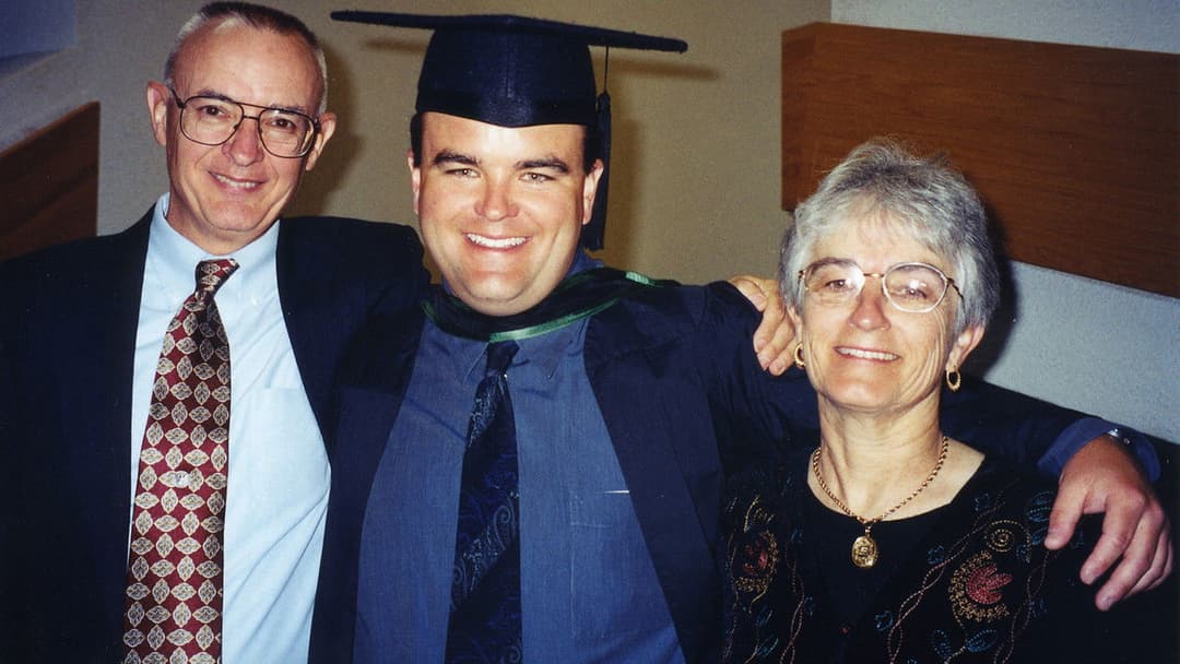 Dear Zachary: A Letter to a Son About His Father backdrop 3