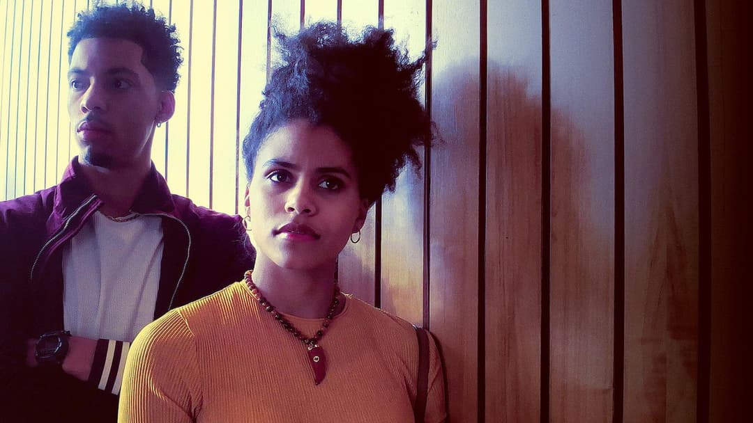 Птах високого польоту backdrop 10