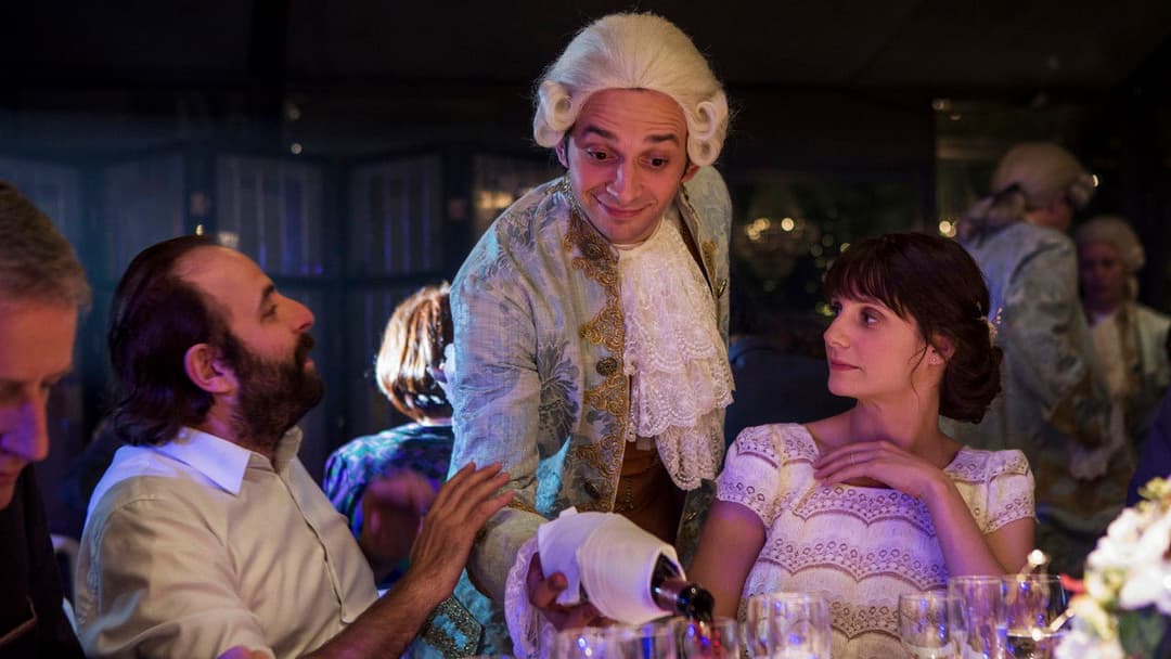 C'est la vie! backdrop 8