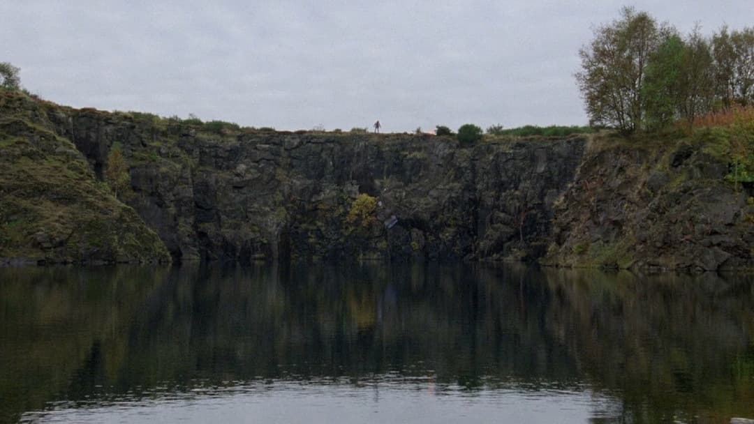 Shallow Grave backdrop 13