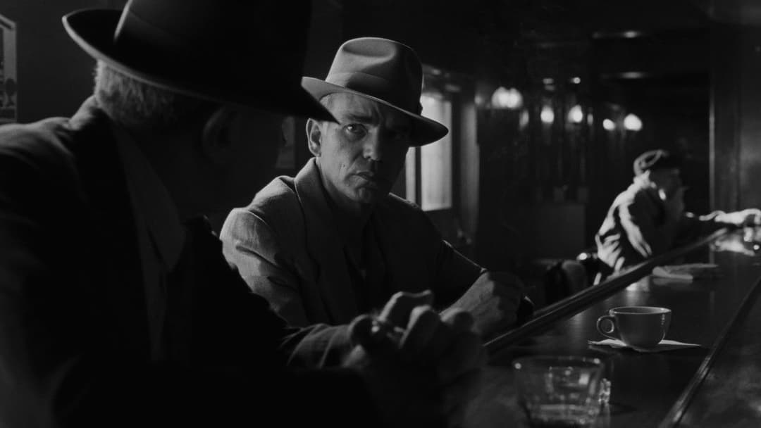 The Man Who Wasn't There backdrop 9