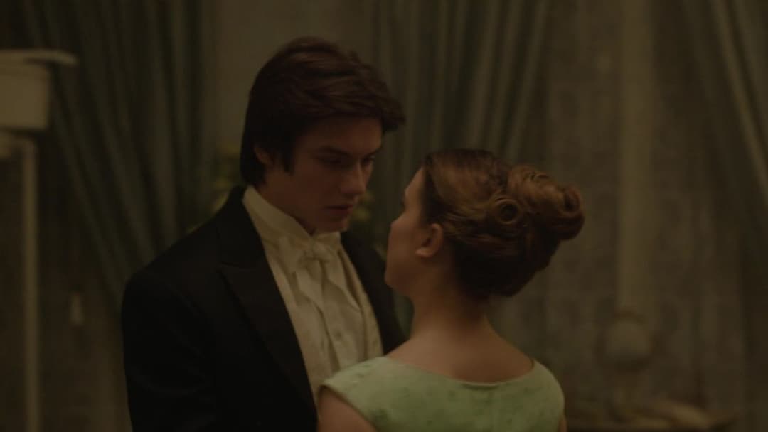 Енола Холмс 2 backdrop 15