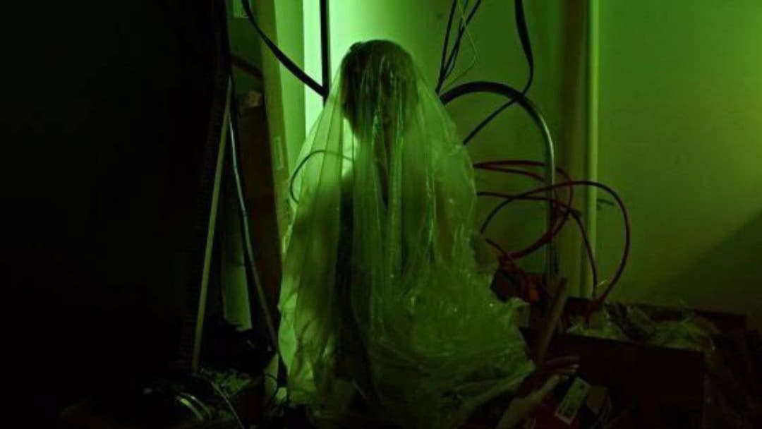 The Artifice Girl backdrop 9