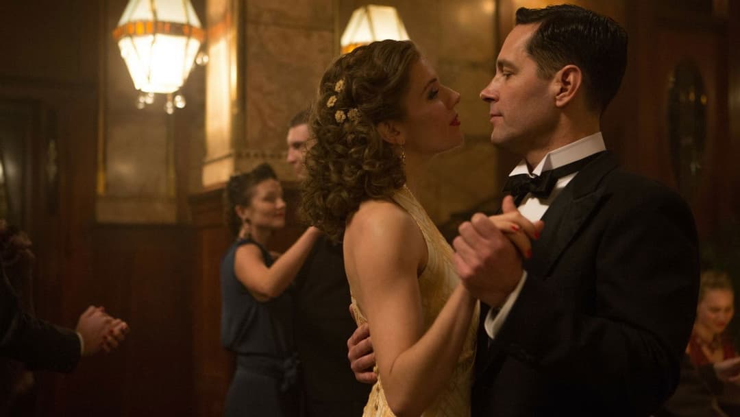 Шпигунська гра backdrop 4