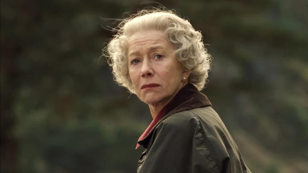 The Queen backdrop 7