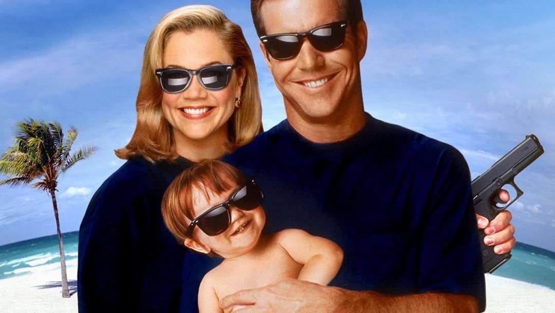 Родина Блю під прикриттям backdrop 4