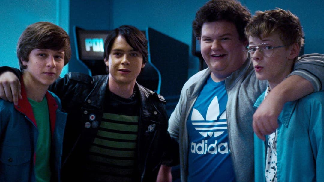 Summer of 84 backdrop 12