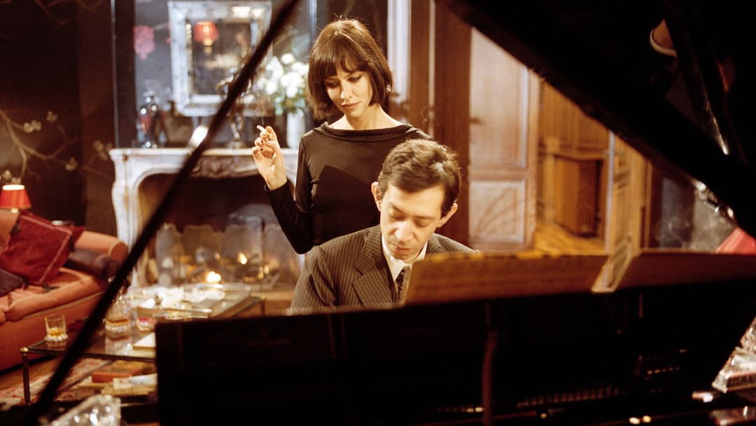 Gainsbourg: A Heroic Life backdrop 4