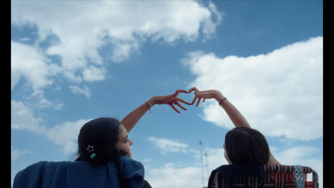 Chicas tristes backdrop 2