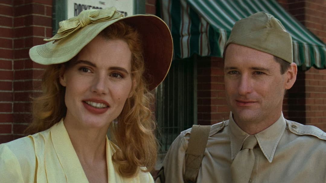 Їх власна ліга backdrop 16