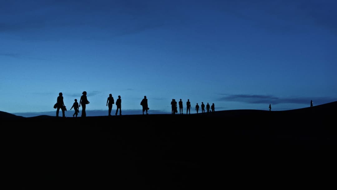 Io Capitano backdrop 12