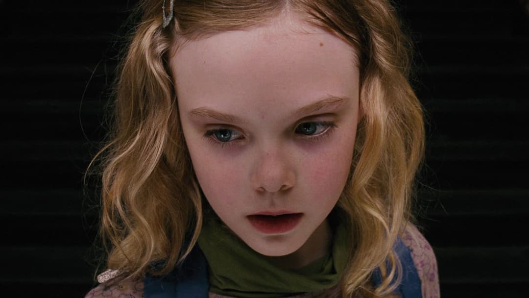 Phoebe im Wunderland backdrop 7