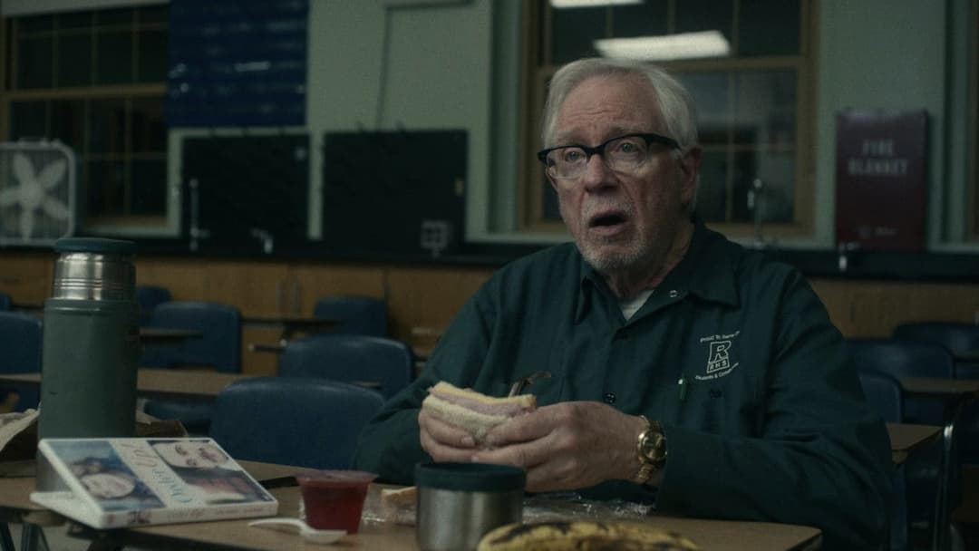 I'm Thinking of Ending Things backdrop 11