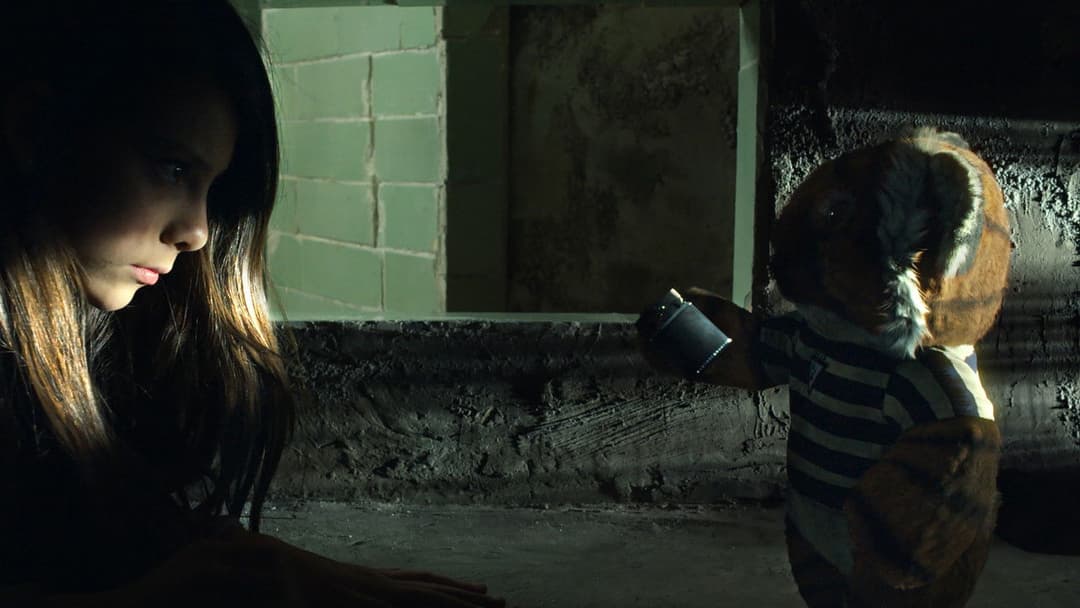 Tigers Are Not Afraid backdrop 13