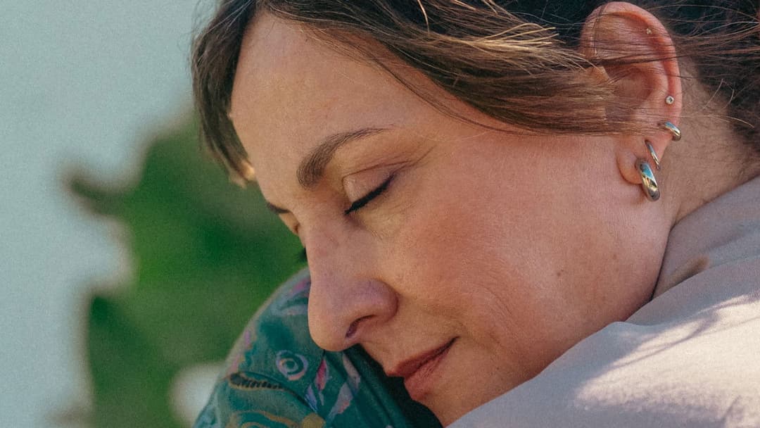 The Dashed Lines backdrop 3