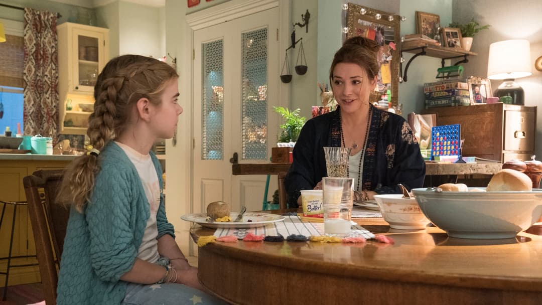 Flora & Ulysses backdrop 14