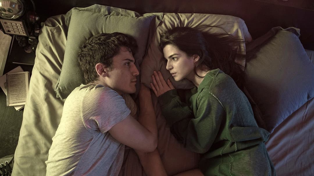 Orbiter 9 - Das letzte Experiment backdrop 1