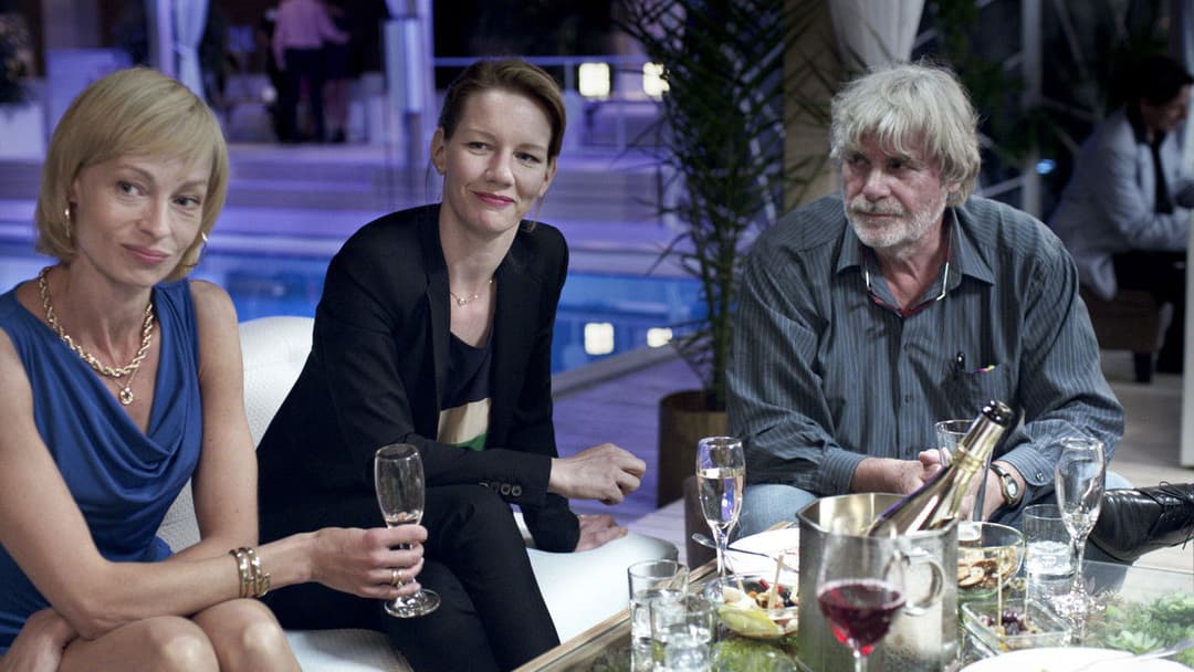 Тоні Ердманн backdrop 13