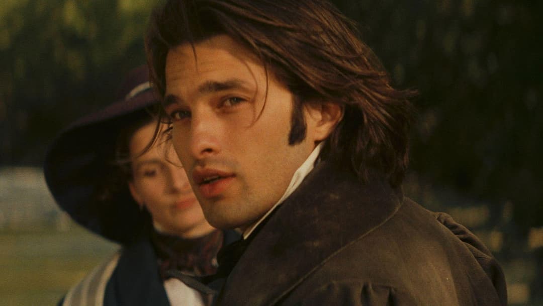 The Horseman on the Roof backdrop 2