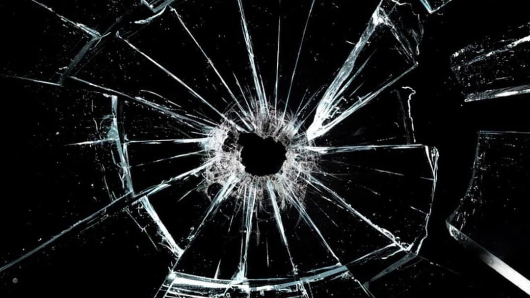 Face/Off backdrop 15