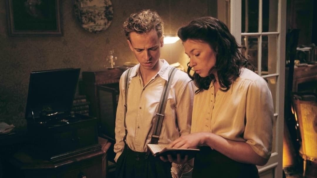 Weil der Mensch erbärmlich ist backdrop 4