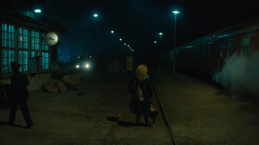 Until the End of the World backdrop 19