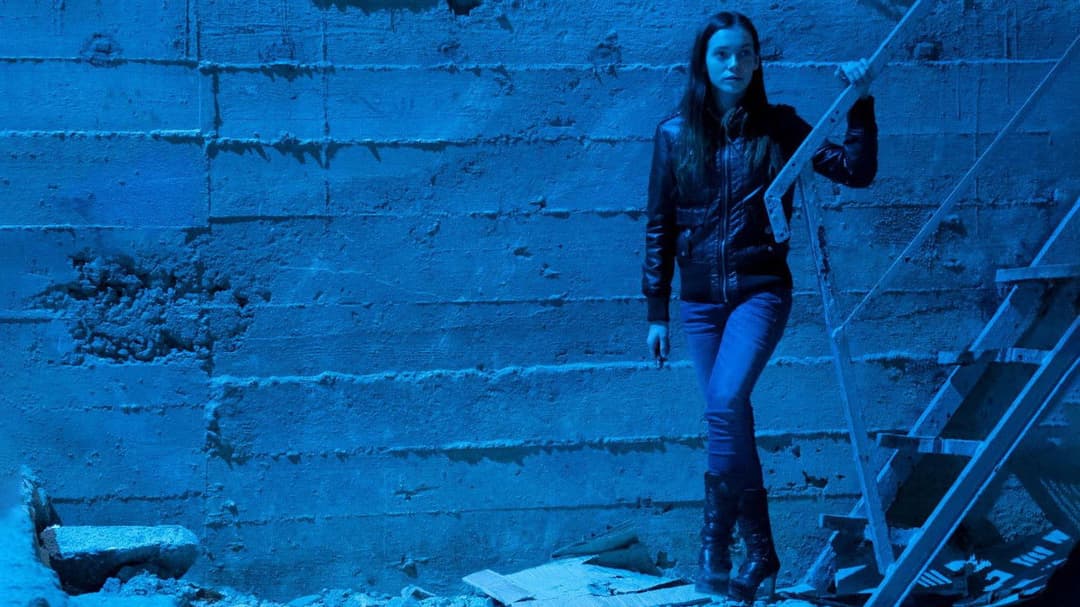 I Spit on Your Grave 2 backdrop 5