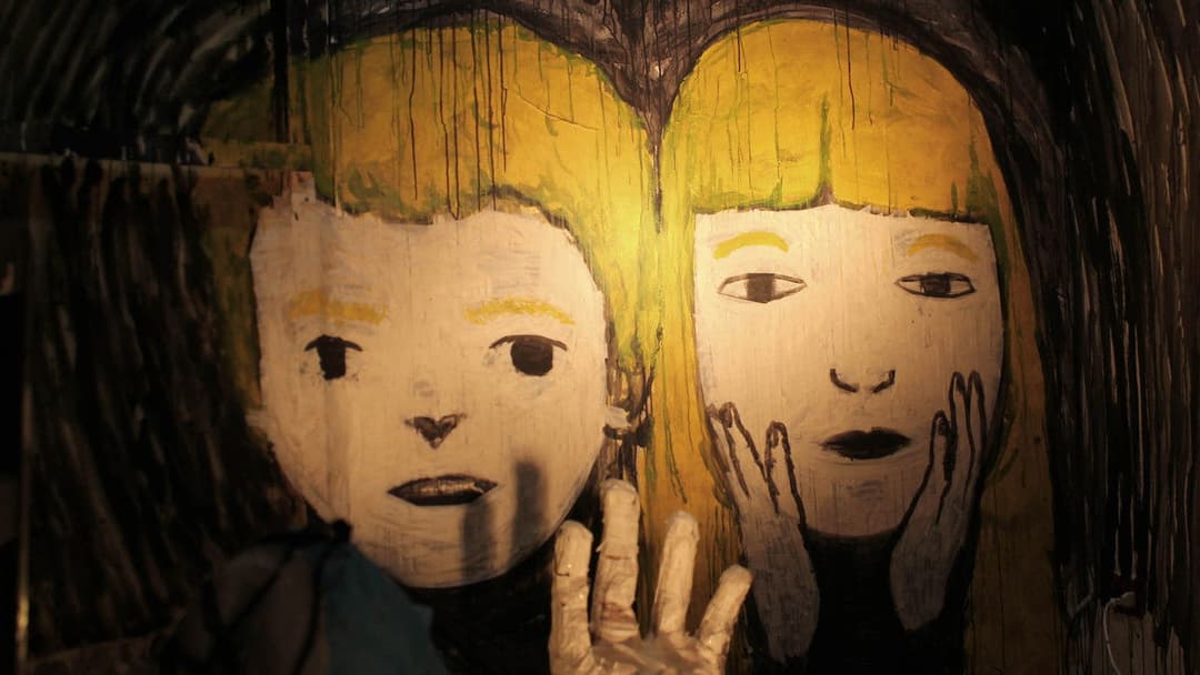 La Casa Lobo - Das Wolfshaus backdrop 9