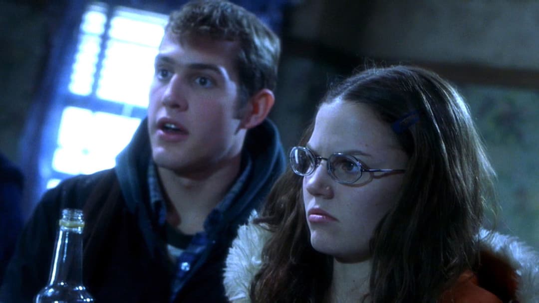 Echoes - Stimmen aus der Zwischenwelt backdrop 4