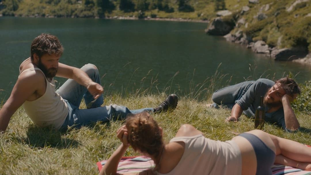 Le otto montagne backdrop 2