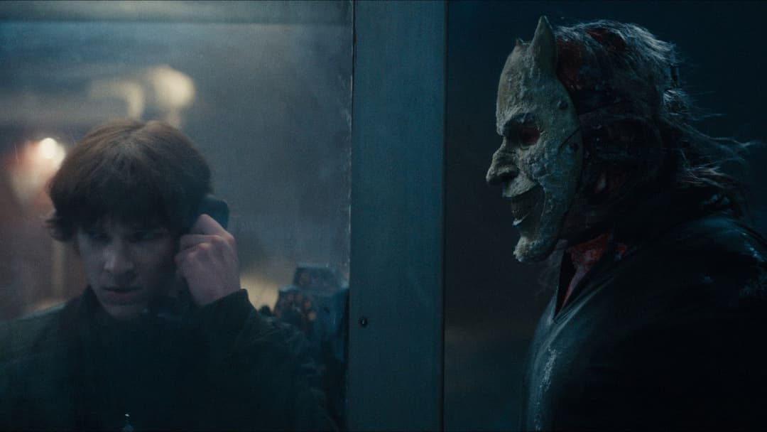 Чорний телефон 2 backdrop 10