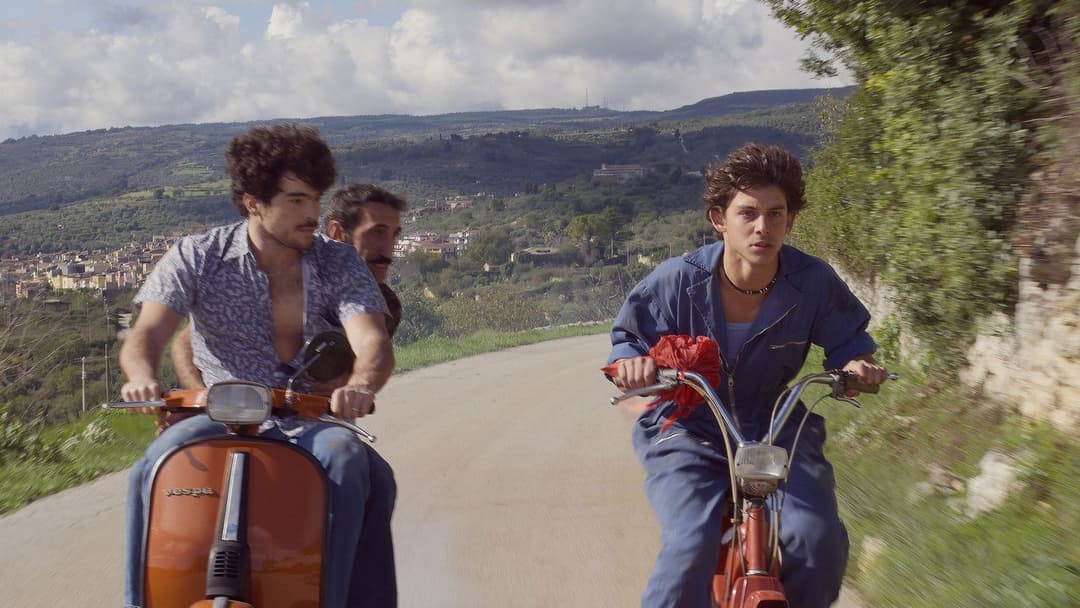 Stranizza d'amuri backdrop 4