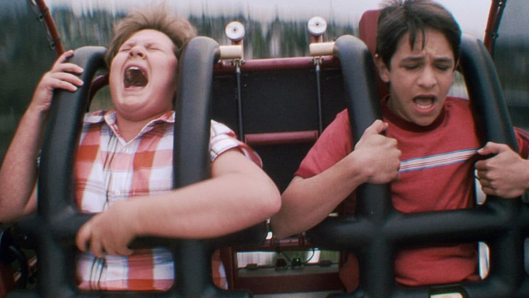 Diary of a Wimpy Kid: Dog Days backdrop 7