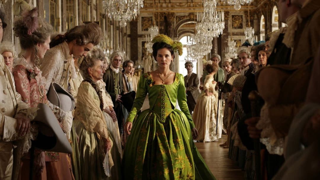 Farewell, My Queen backdrop 10