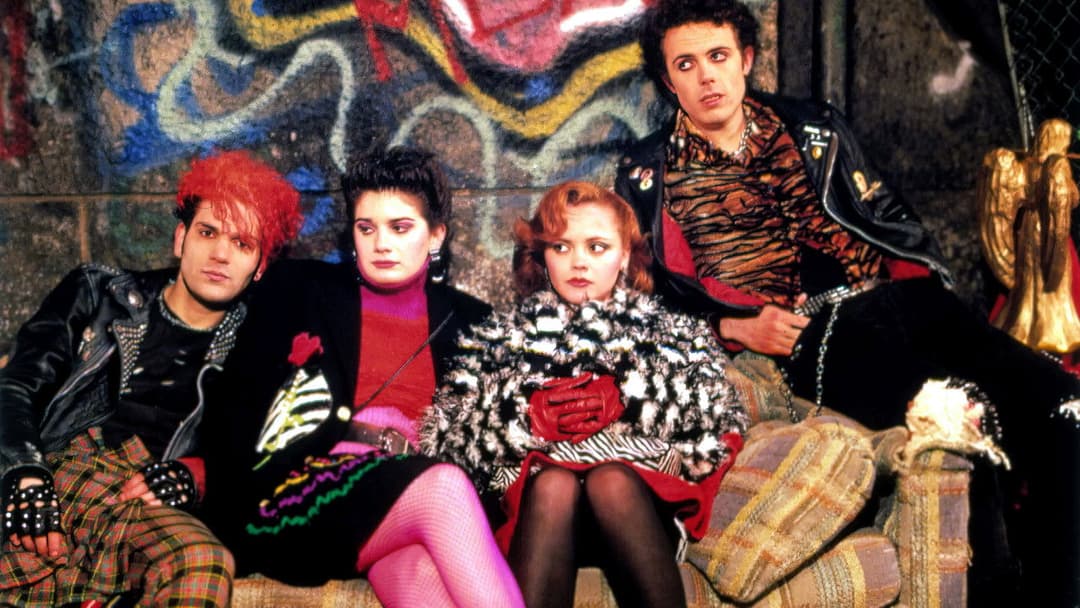 200 Cigarettes backdrop 9