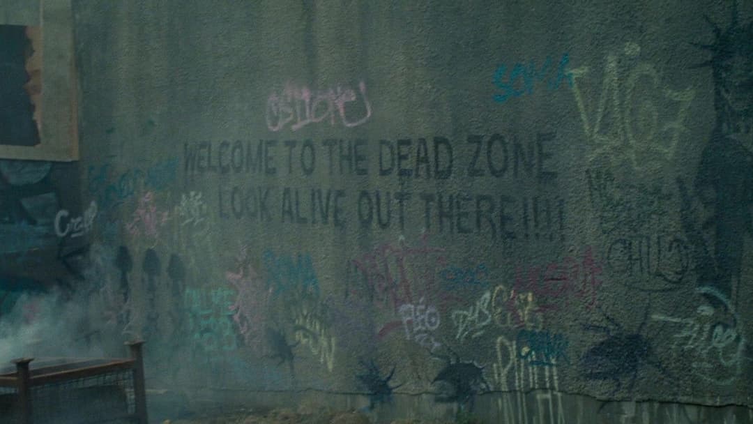 Warm Bodies - Zombies mit Herz backdrop 12