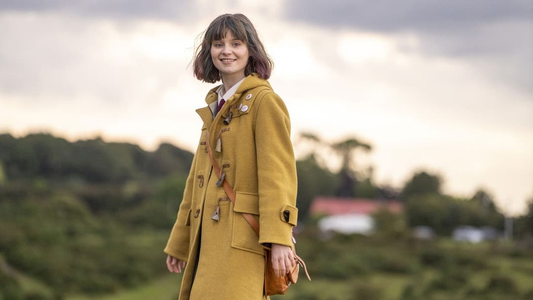 Dating Amber backdrop 11