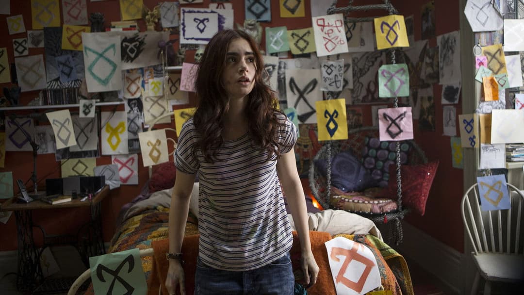 The Mortal Instruments: City of Bones backdrop 16