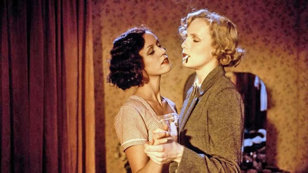 Aimée & Jaguar backdrop 5