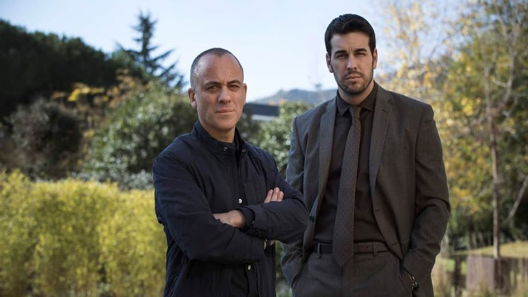 Мешканець backdrop 2