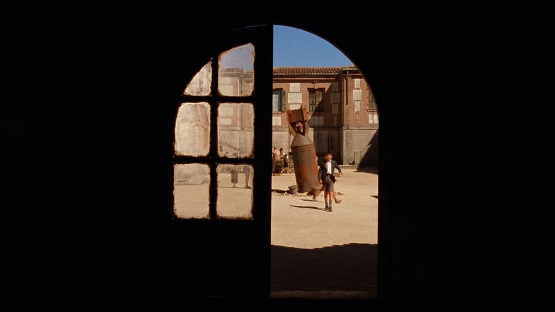 The Devil's Backbone backdrop 5